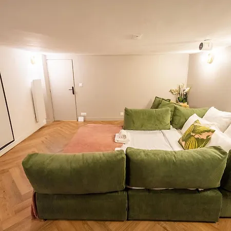 Sophie - Le Mucha - King Size Bed - Ac Paris