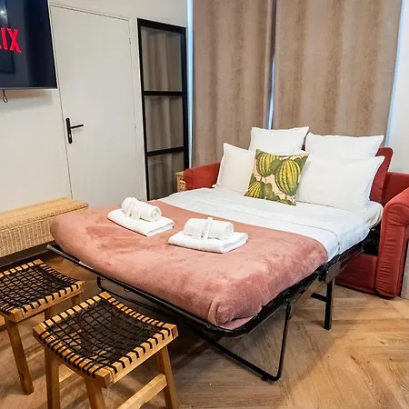 Sophie - Le Mucha - King Size Bed - Ac Hotel